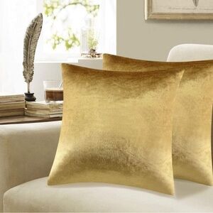 NWT! Gold velvet decorative throw pillow covers 18x18 couch sofa bed